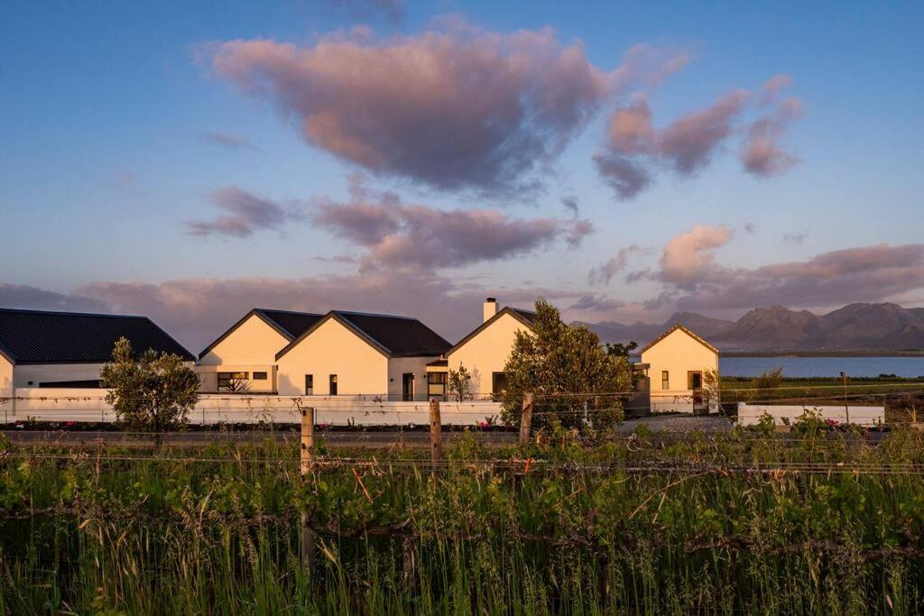 Benguela Cove - Utopia Villa Hermanus Exterior photo